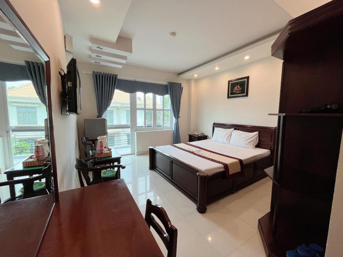 Thien Ha Hotel Thu Dau Mot Esterno foto